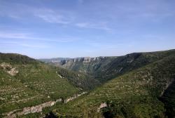 Coming down the valley, along the Cirque de Navacelles