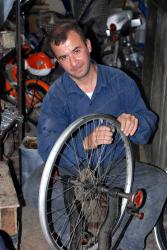 Aleppo's best bike mechanic