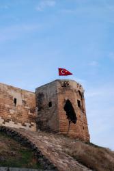 Turkish flag flying from Gaziantep's citadel