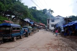Pakbeng's main road