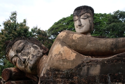 Buddhas together in Kamphaeng Phet