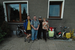 After a week of good hospitality, we leave Gerda`s house