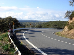 The curving roads leading to Beja